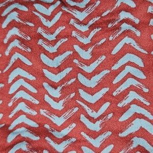 LULAROE LLR OS Patterned Buttery Soft Legging One Size